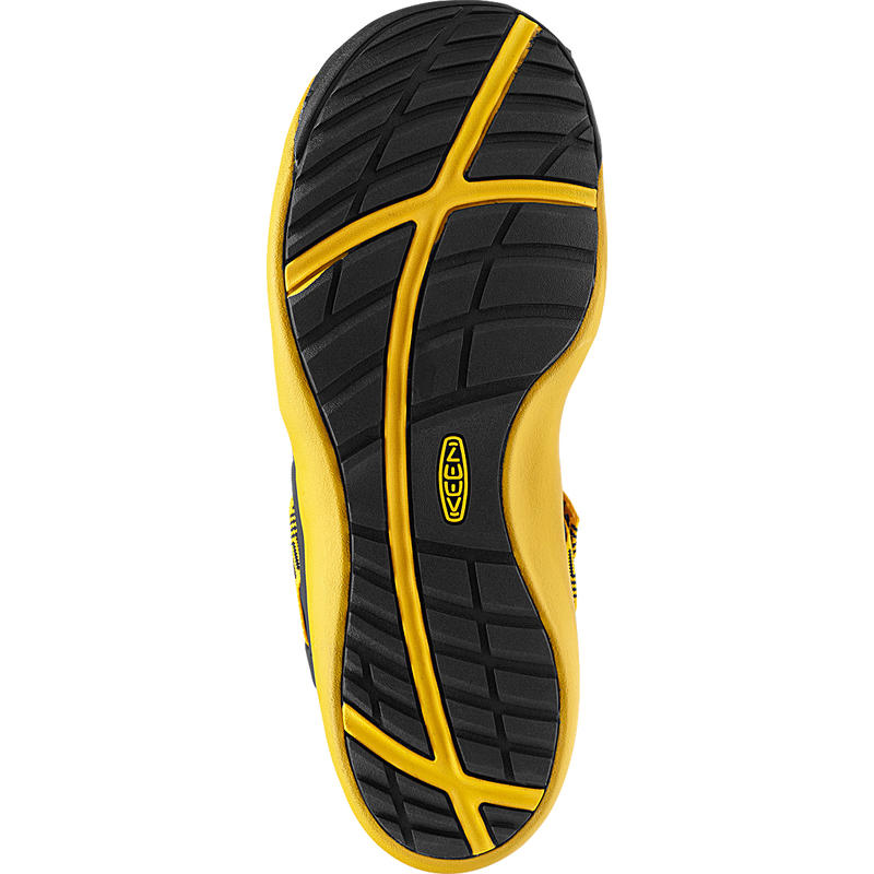 keen gorgeous water boots