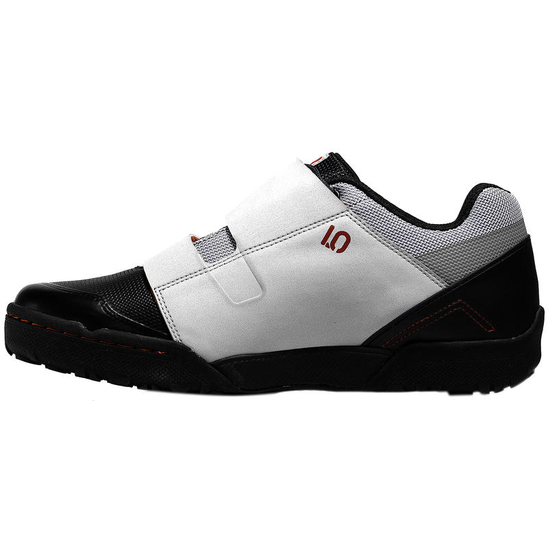 five ten maltese falcon race