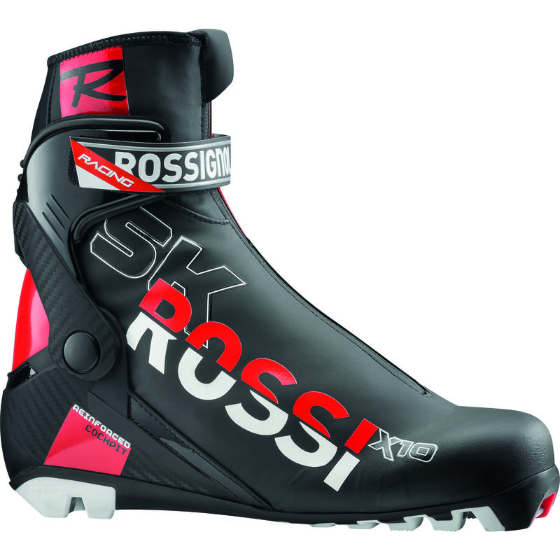 Cross country skiing gear MEC