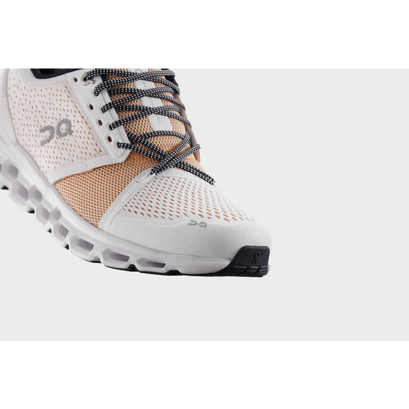 On Cloudstratus Road Running Shoes Women's MEC