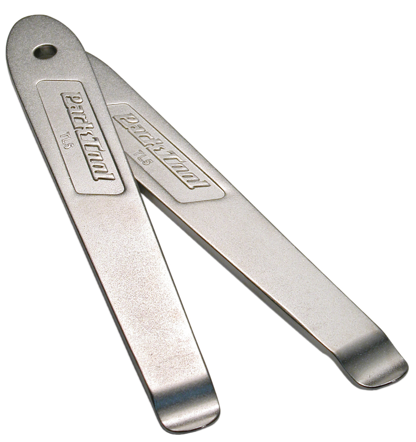 Tyre levers clearance