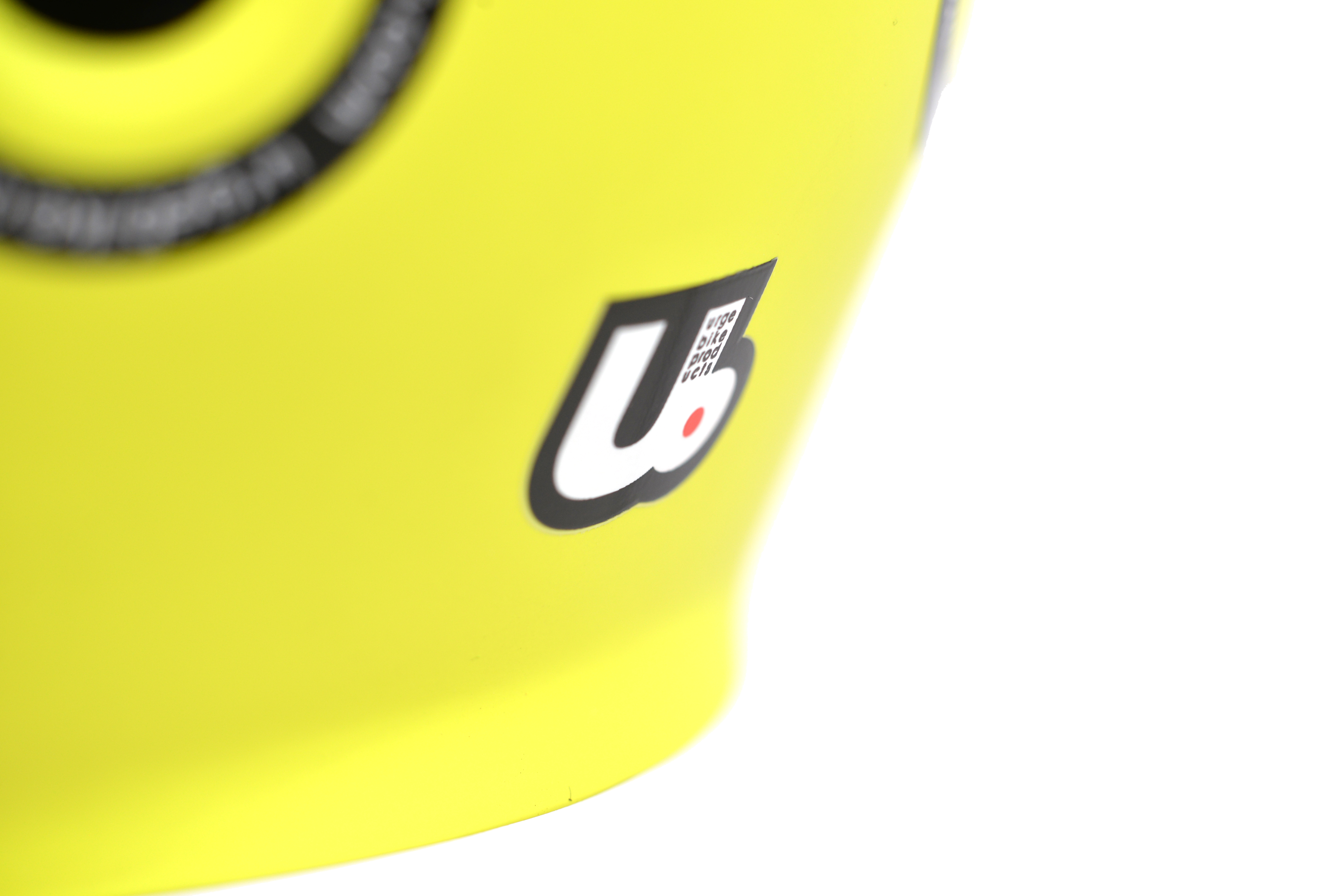 mec kids helmet