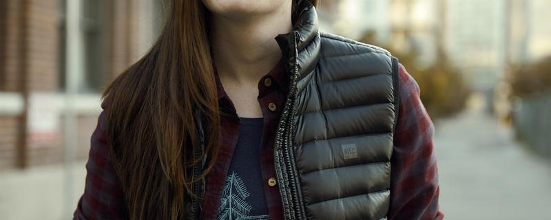17_CM_38_EarlyFall_MEC_Apparel_H6A6556_adj_5x2.jpg