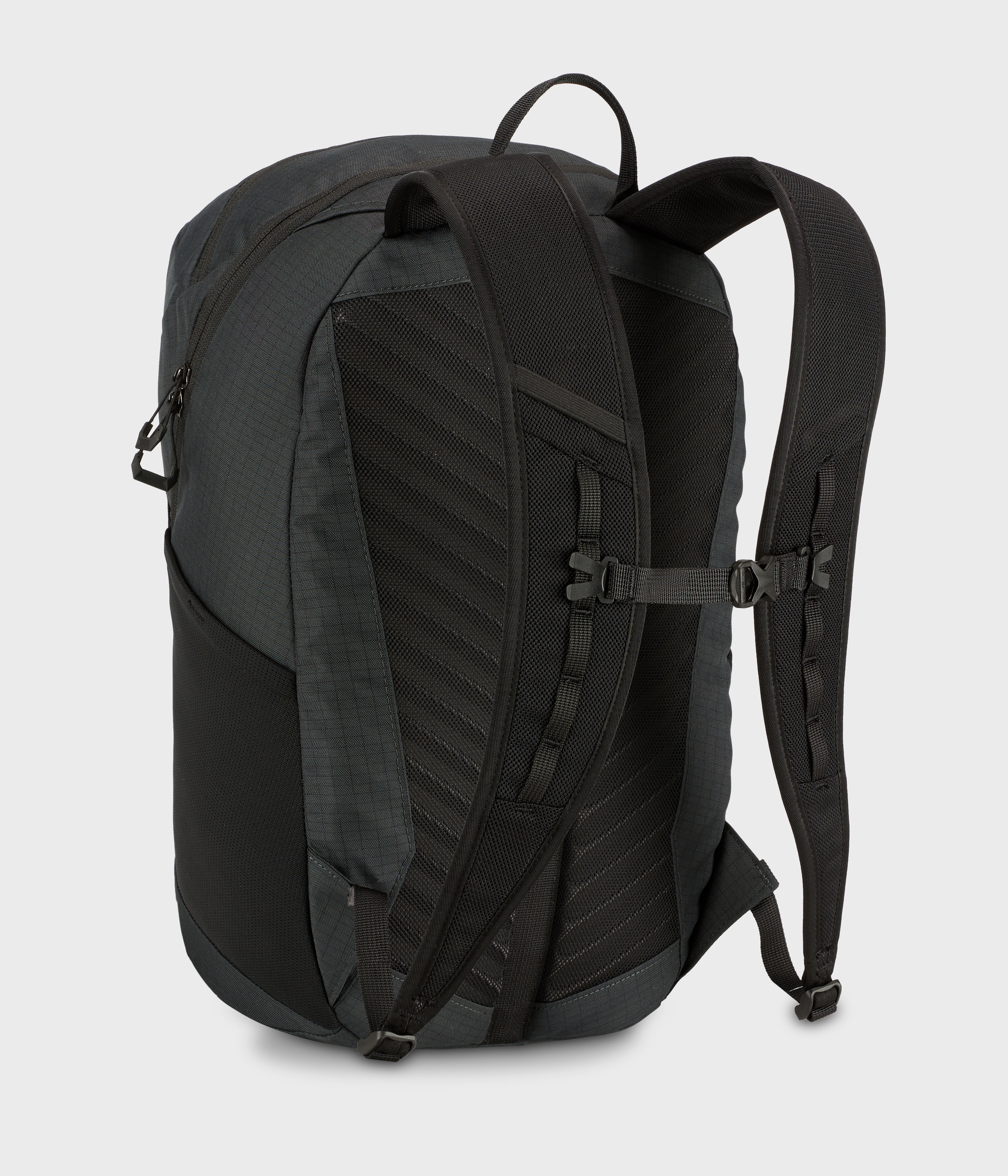 mec trail 24 daypack