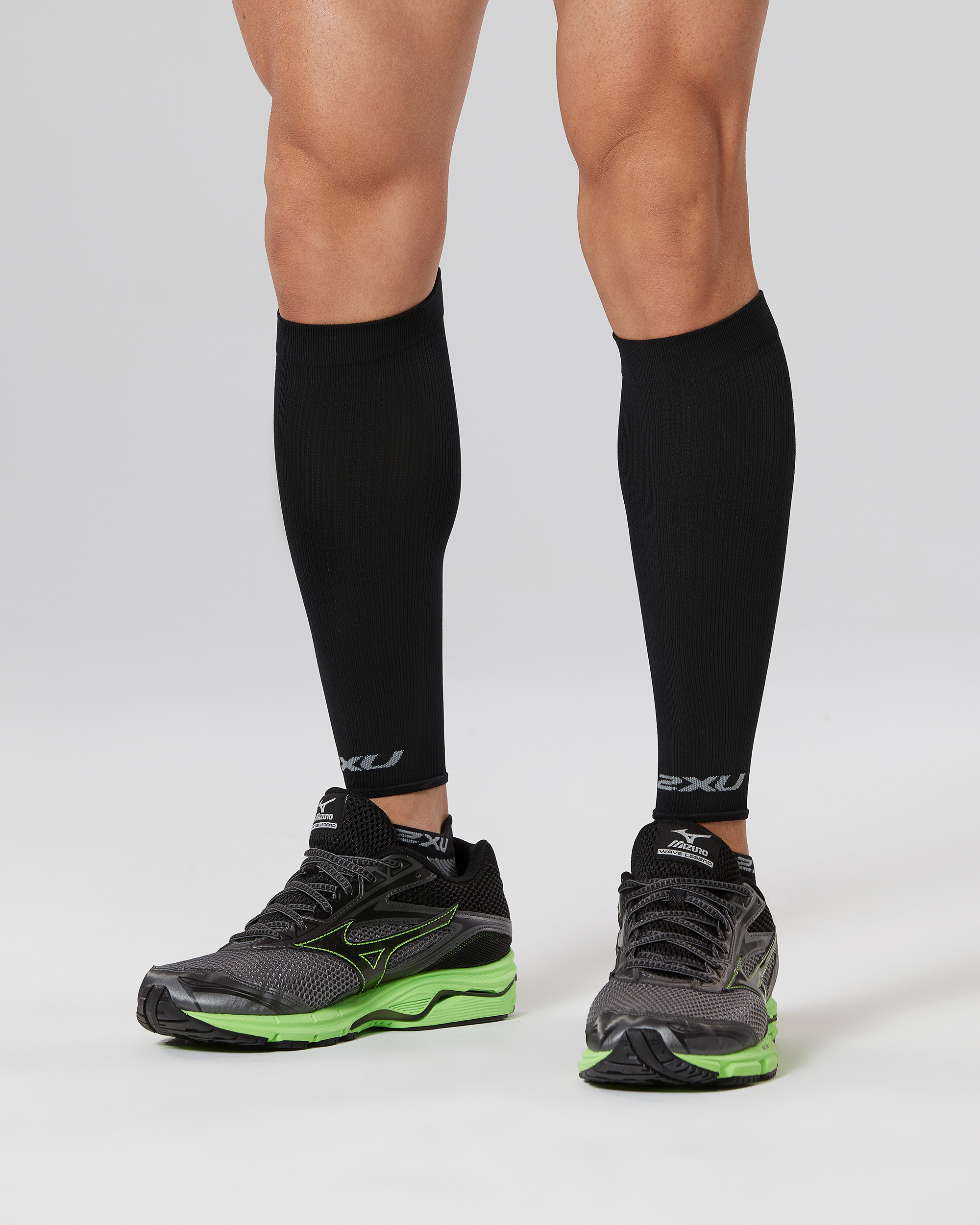 2XU Performance Compression Circulation Recovery Course Entraînement Chaussettes de course Neuf